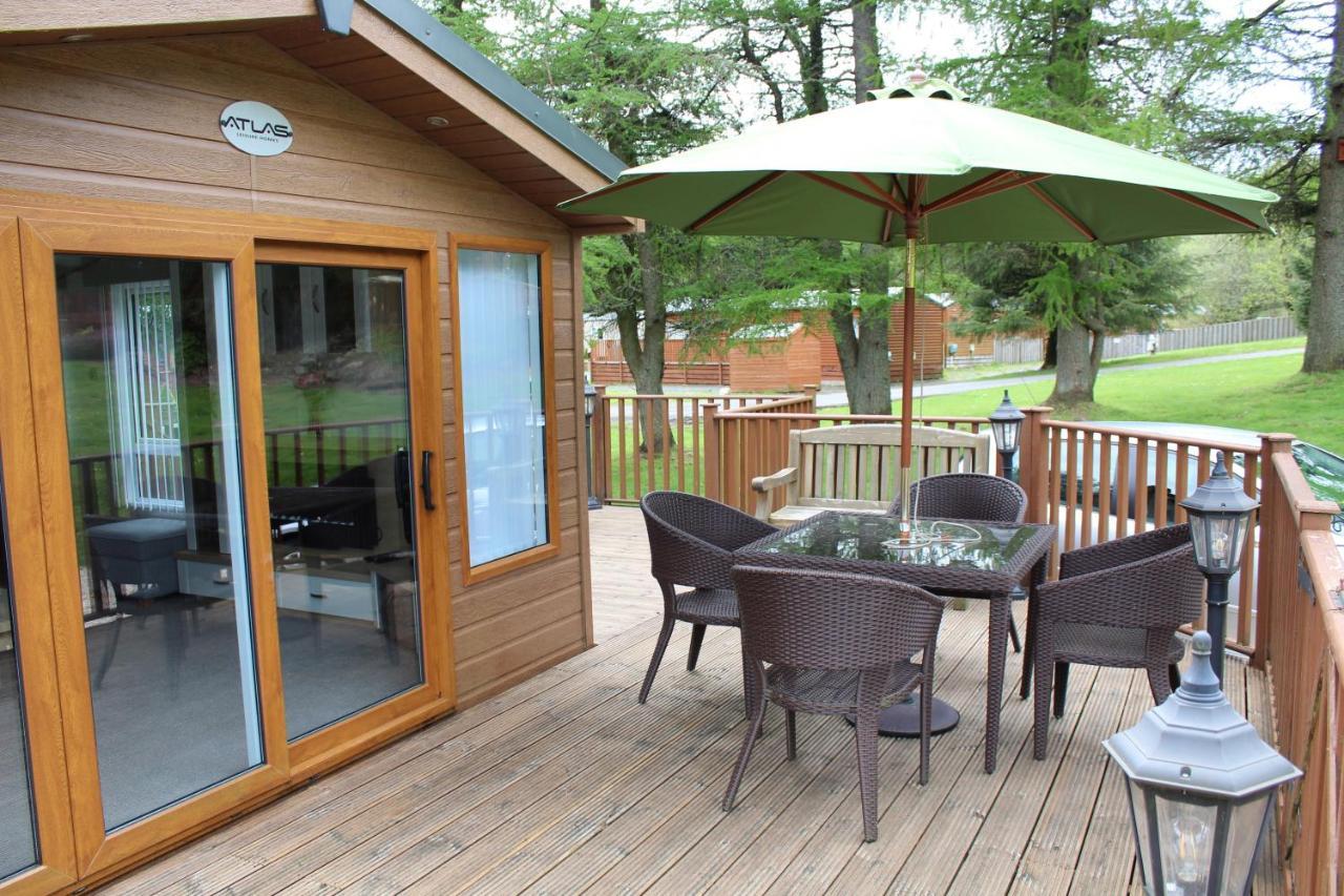 Lazy Days Lodge Glendevon Luaran gambar