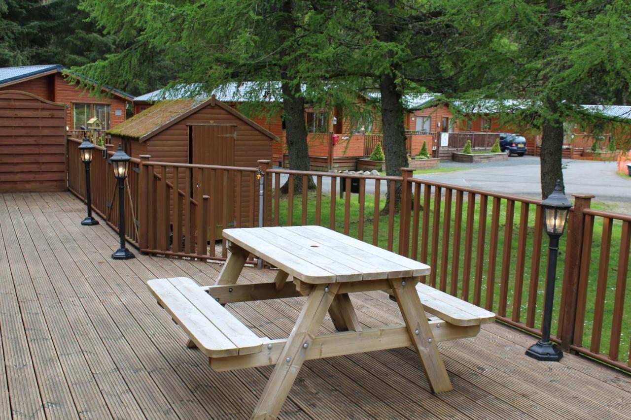 Lazy Days Lodge Glendevon Luaran gambar